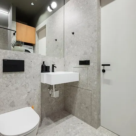 Newly Furnished Vilnius Town Hall Apartments By Reside Baltic Exterior photo
