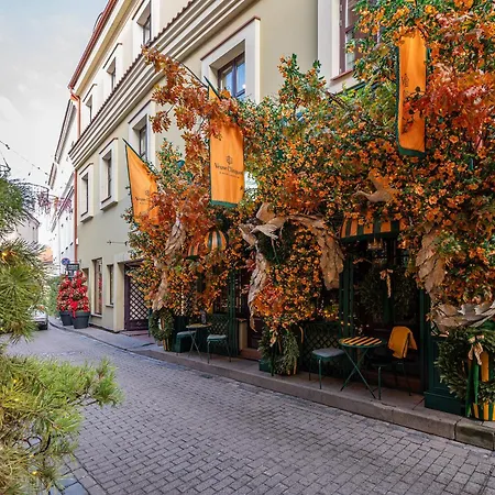 Newly Furnished Vilnius Town Hall Apartments By Reside Baltic Exterior photo