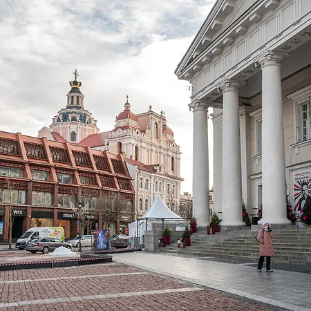 Newly Furnished Vilnius Town Hall Apartments By Reside Baltic Exterior photo