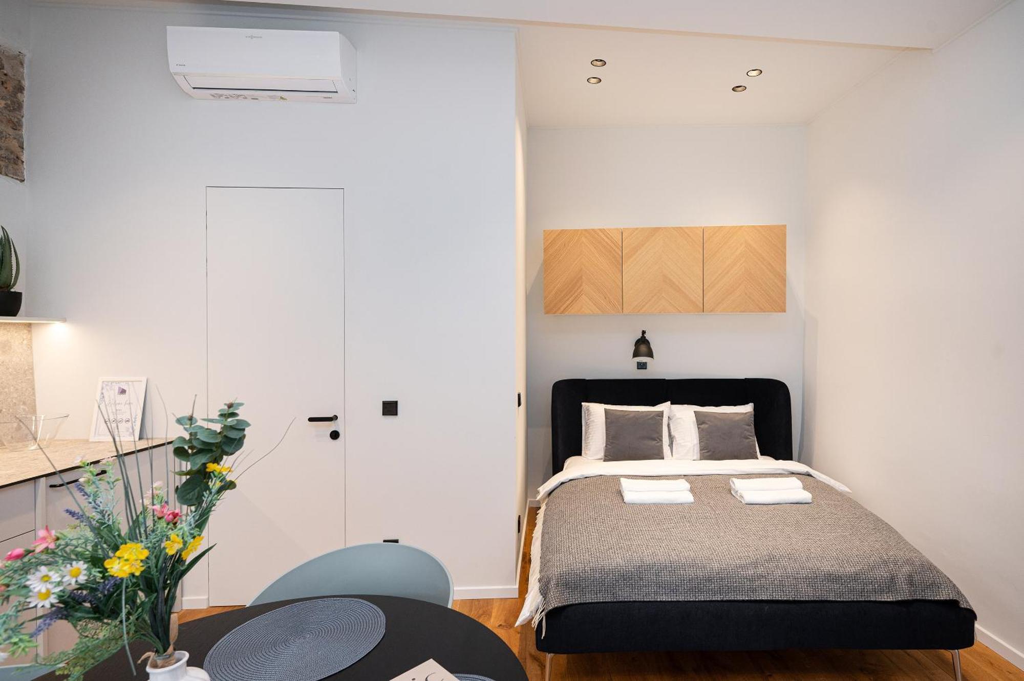 Newly Furnished Town Hall By Reside Baltic Apartment