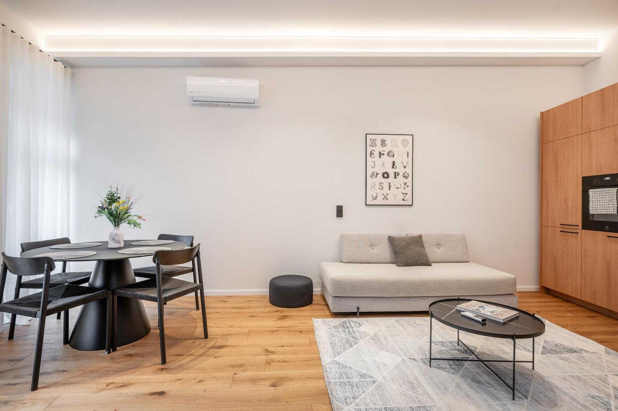 Newly Furnished Town Hall By Reside Baltic Vilna